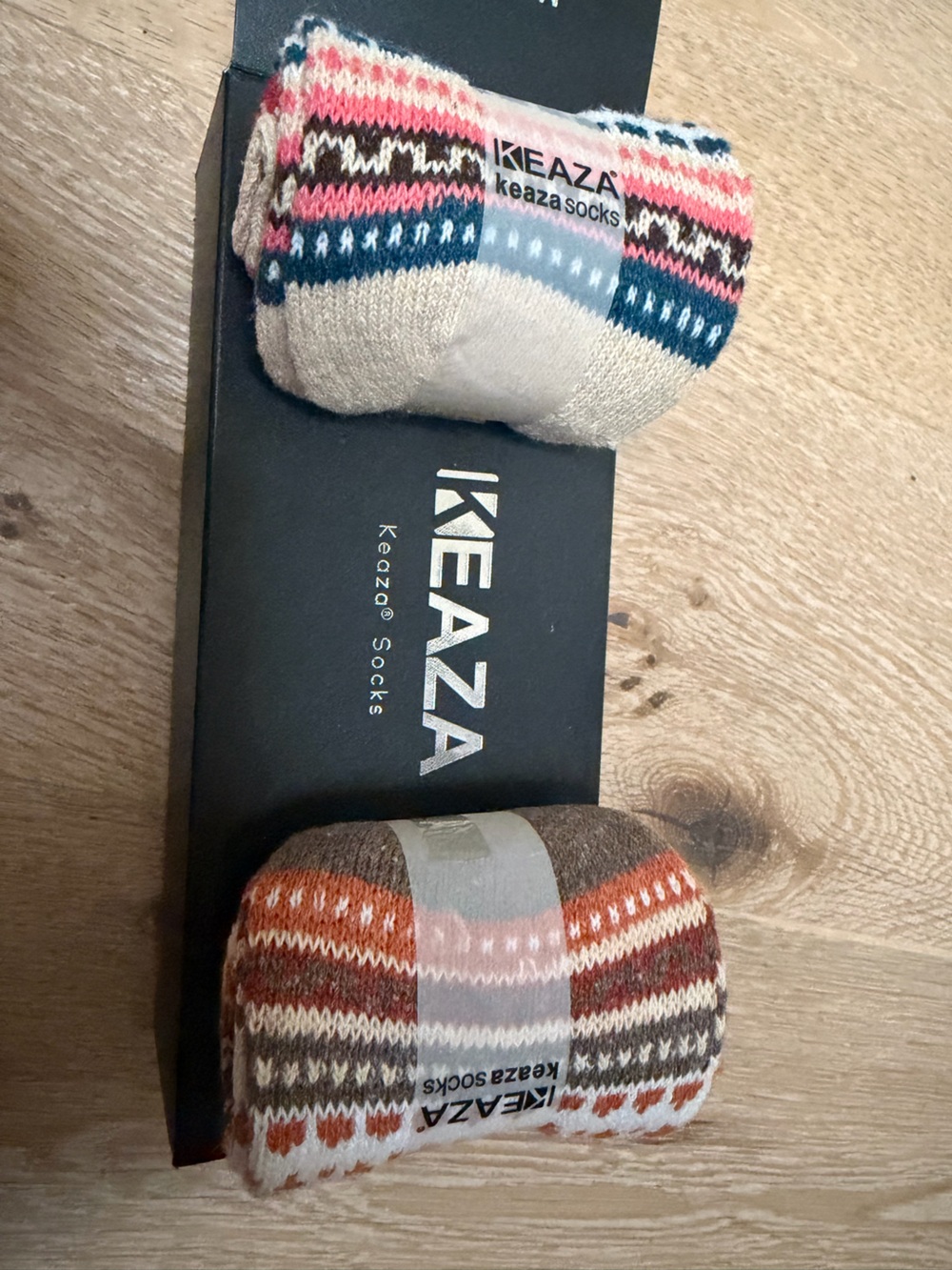Women’s Fair Isle Pattern Crew Socks - Pink & Brown